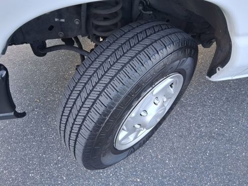 Used 2014 Ford E-150 and Econoline 150 w/ Power Group image 20