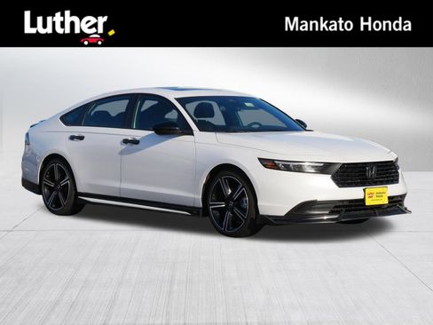 Used 2023 Honda Accord Sport image 1