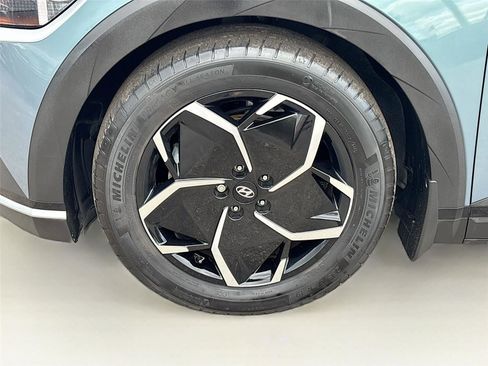 Used 2024 Hyundai Ioniq 5 SEL image 29