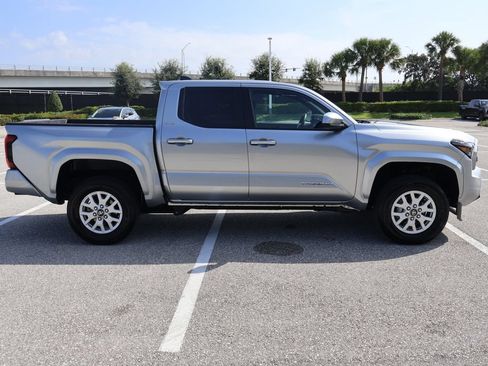 Certified 2024 Toyota Tacoma SR5 RWD image 7