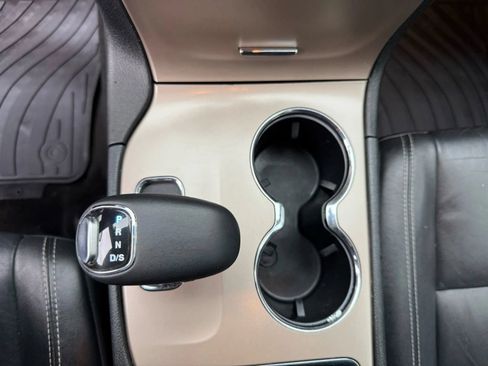 Used 2015 Jeep Grand Cherokee Limited AWD/4WD image 23