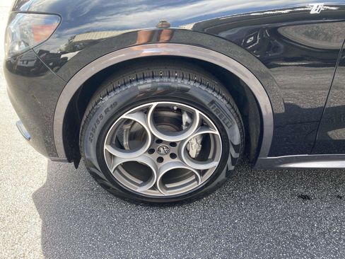 Used 2024 Alfa Romeo Stelvio Ti image 24