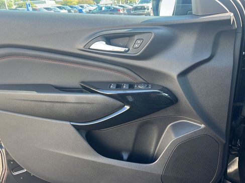 New 2025 Chevrolet Trax RS w/ Driver Confidence Package image 18