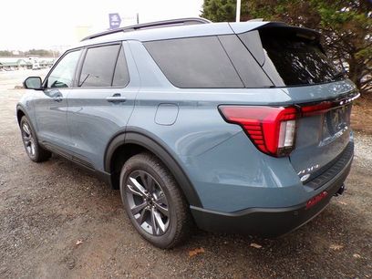 New 2026 Ford Explorer Active w/ Active Comfort Package