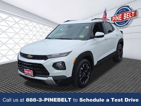 Certified 2021 Chevrolet TrailBlazer LT w/ Convenience Package FWD image 1