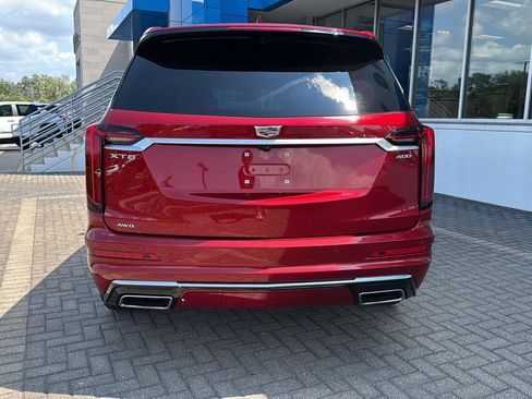 Used 2024 Cadillac XT6 Premium Luxury w/ LPO, Floor Liner Package AWD/4WD image 4
