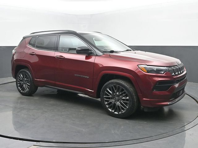 Used 2022 Jeep Compass High Altitude AWD/4WD image 7