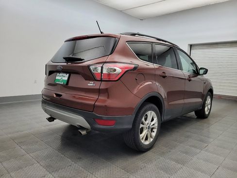 Used 2018 Ford Escape SE w/ SE Sync 3 Package image 9