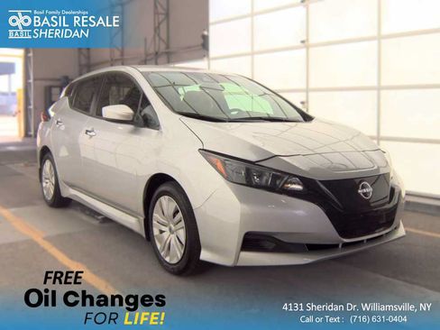 Used 2025 Nissan Leaf S FWD image 1