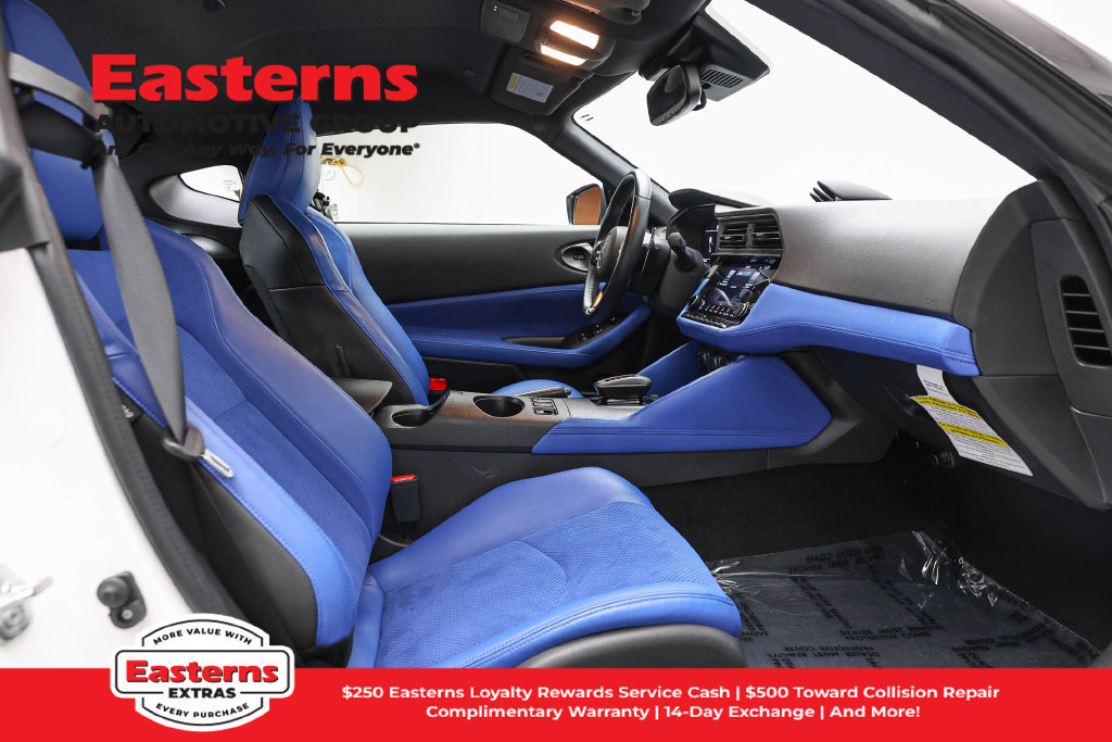 Used 2025 Nissan Z Performance w/ Floor Mat Package RWD image 23