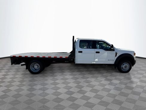 Used 2022 Ford F550 4x4 Crew Cab Super Duty w/ Power Equipment Group image 8