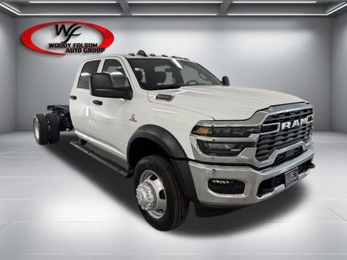 New 2026 RAM 5500 Tradesman w/ Chrome Appearance Group image 3