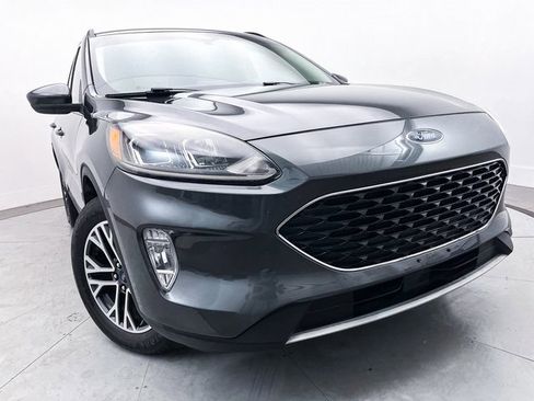 Used 2020 Ford Escape SEL image 6