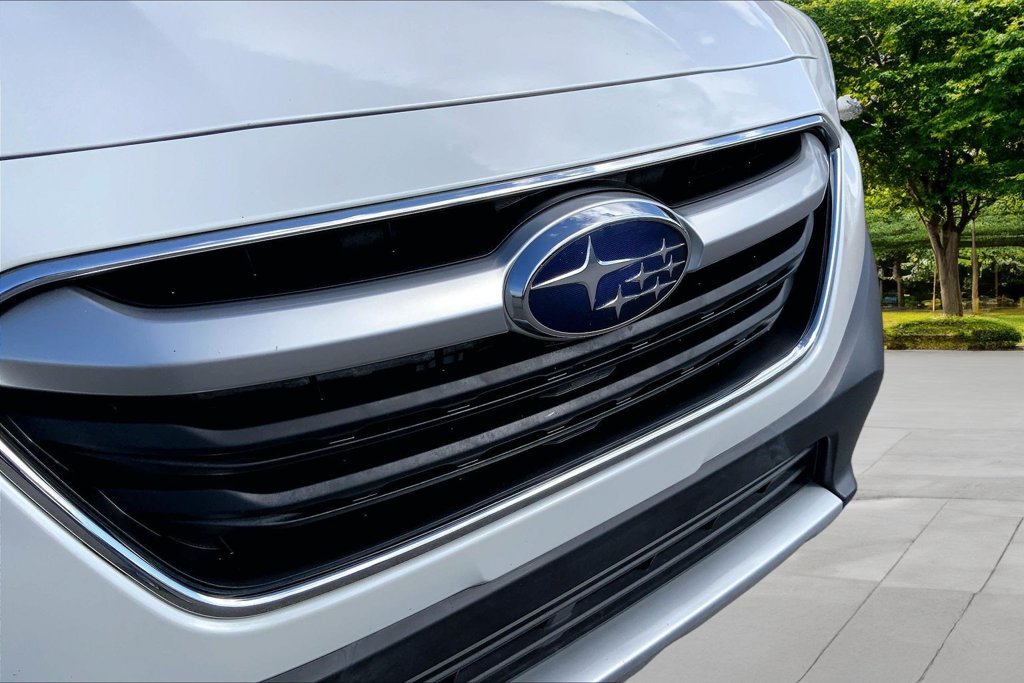 Used 2021 Subaru Outback Limited XT w/ Popular Package #2 AWD/4WD image 32