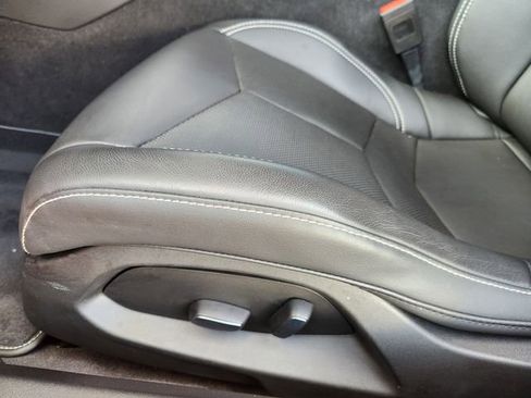 Used 2023 Chevrolet Corvette Stingray w/ Battery Protection Package image 24