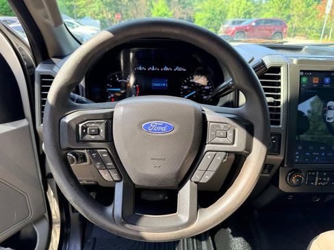 Used 2019 Ford F250 XL w/ Power Equipment Group RWD image 31
