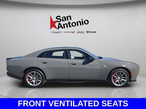 New 2026 Dodge Charger Daytona Scat Pack w/ Track Package AWD/4WD image 9