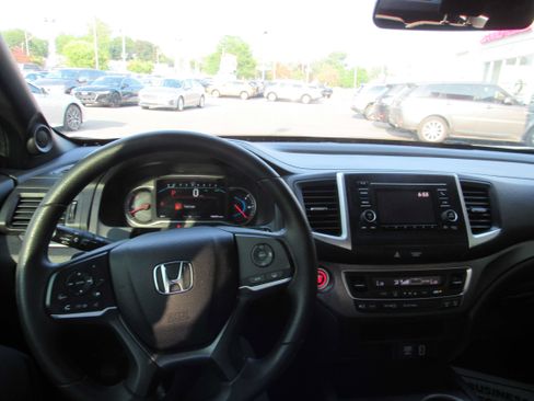 Used 2019 Honda Passport Sport image 20