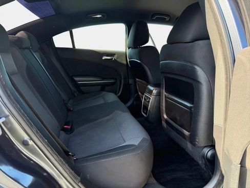 Used 2016 Dodge Charger R/T RWD image 11