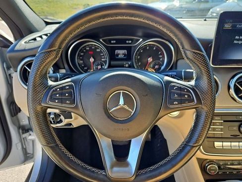 Used 2019 Mercedes-Benz GLA 250 image 29