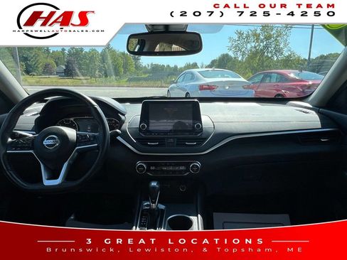 Used 2019 Nissan Altima 2.5 SV FWD image 14