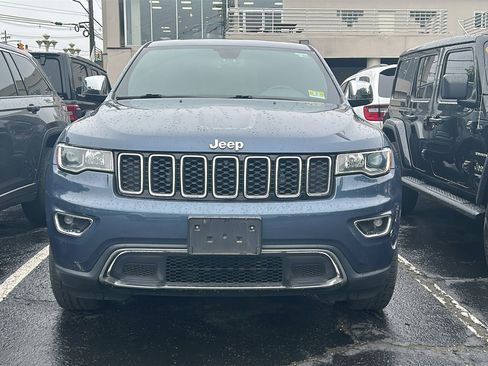 Used 2021 Jeep Grand Cherokee Limited AWD/4WD image 2