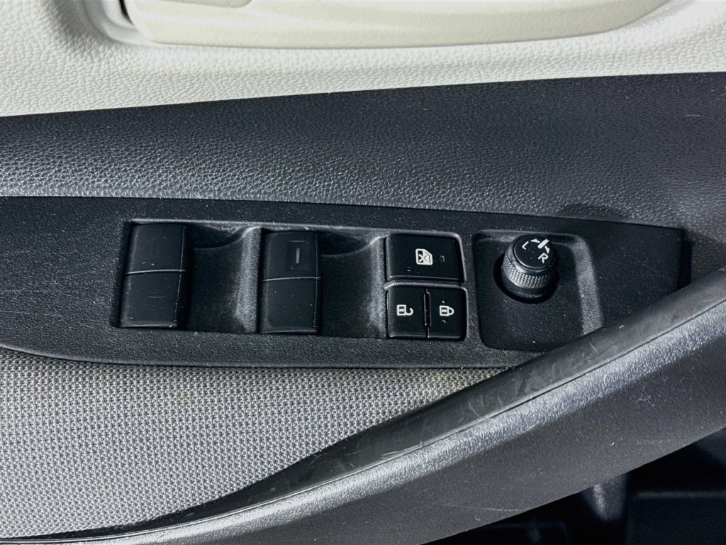 Used 2023 Toyota Corolla LE FWD image 22