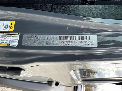 Used 2019 Jeep Wrangler Unlimited Sport S image 19