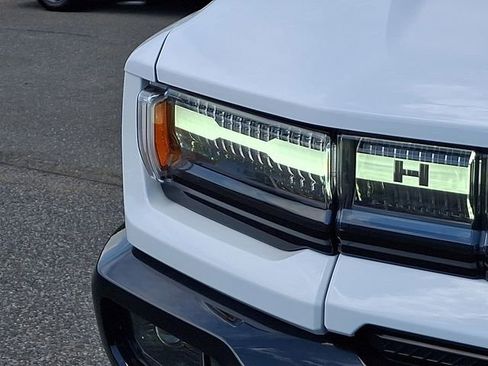 Used 2025 GMC Hummer EV 3X AWD/4WD image 29