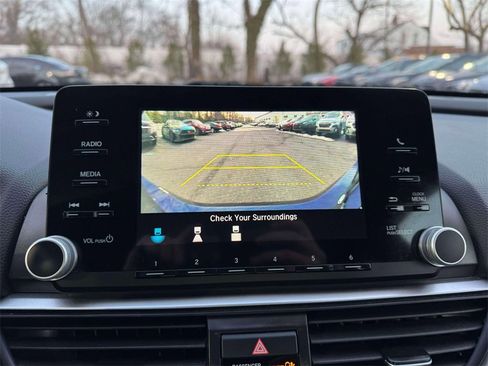 Used 2020 Honda Accord LX image 27
