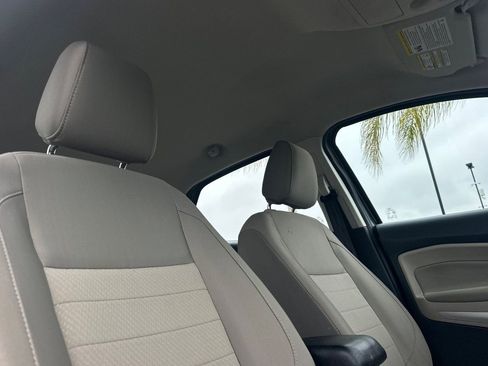 Used 2018 Ford EcoSport S FWD image 20