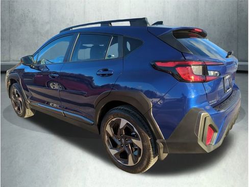 Used 2025 Subaru Crosstrek 2.5i Limited AWD/4WD image 3