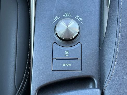 Used 2017 Lexus IS 200t w/ Navigation System Package image 22