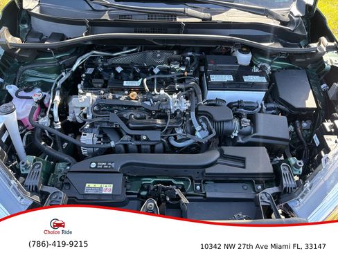 Used 2025 Toyota Corolla Cross XLE w/ Convenience Package image 34