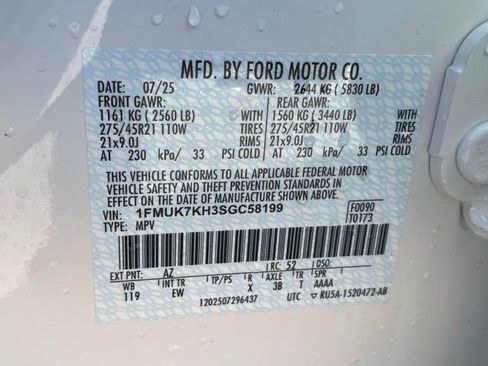 Used 2025 Ford Explorer ST-Line w/ Premium Package image 37