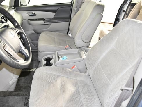 Used 2014 Honda Odyssey EX image 37