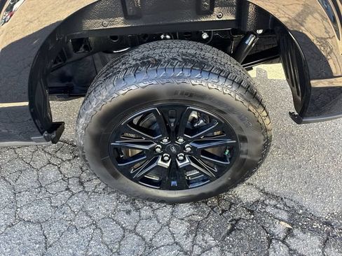 Used 2025 Ford F150 Platinum w/ FX4 Off-Road Package AWD/4WD image 13