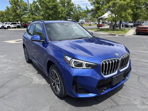 Used 2026 BMW X1 xDrive28i w/ M Sport Package AWD/4WD image 8