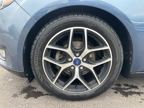 Used 2018 Ford Focus SEL FWD image 11