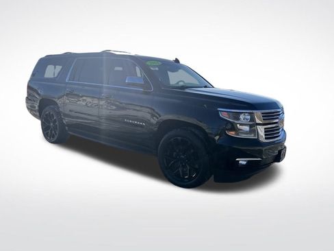 Used 2018 Chevrolet Suburban Premier image 7