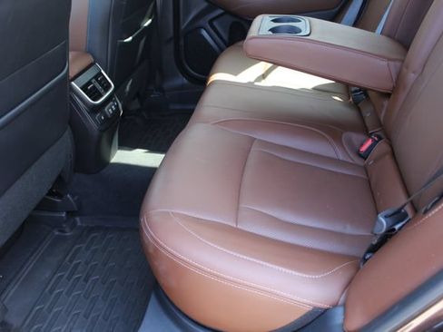 Used 2020 Subaru Outback Touring AWD/4WD image 29