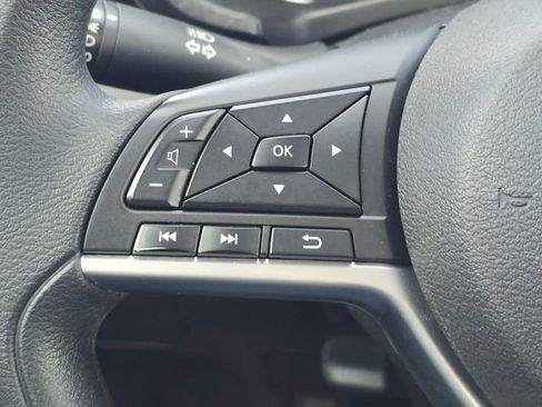 Used 2024 Nissan Sentra SV image 23