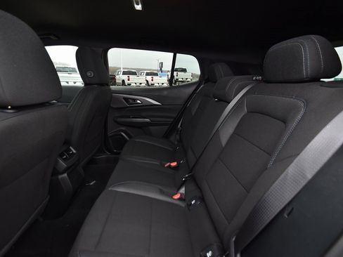 New 2026 Chevrolet Equinox EV LT image 11