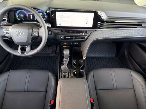 New 2026 Toyota Camry XLE image 16