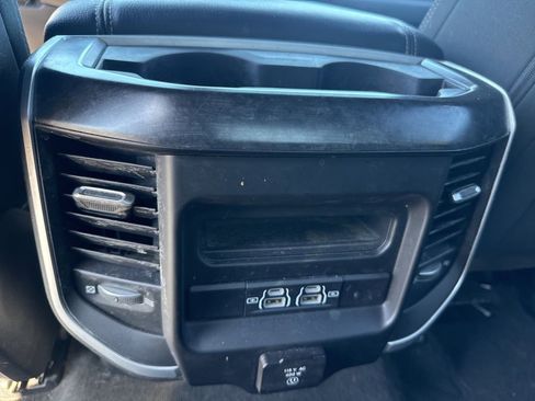 Used 2021 RAM 1500 Big Horn image 15