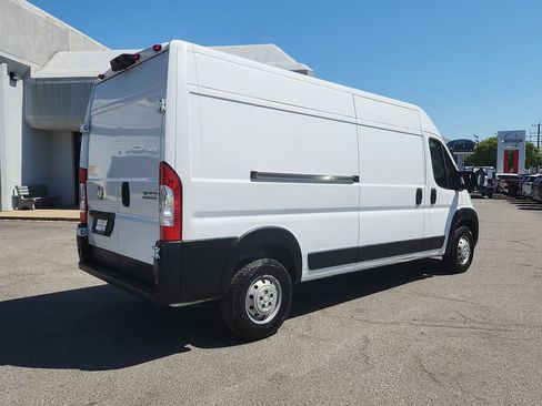 Used 2023 RAM ProMaster 2500 FWD image 6
