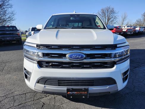 Used 2024 Ford Expedition Limited image 14
