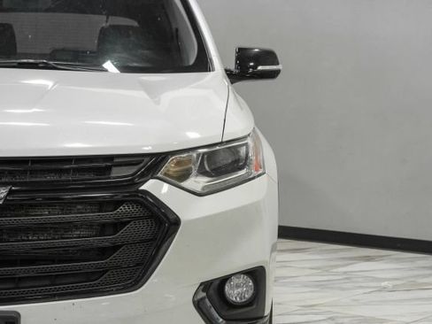 Used 2020 Chevrolet Traverse LT FWD image 46