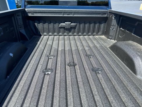 New 2026 Chevrolet Silverado 3500 LTZ w/ LTZ Plus Package AWD/4WD image 9