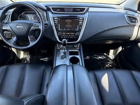 Used 2023 Nissan Murano SV w/ SV Midnight Edition Package image 9